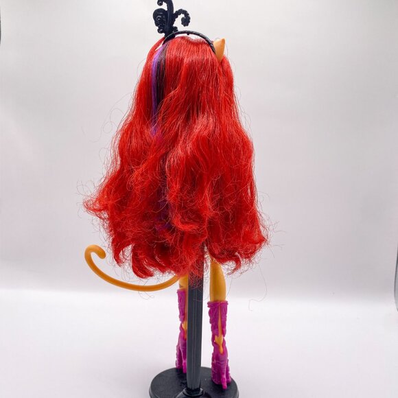 Monster High Freak Du Chic Toralei Doll – Almost Complete - Picture 4 of 6